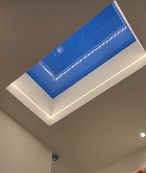 Led Strip Lighting Roof Lantern, Skylight Lighting, Lantern Roof Light, Kitchen Lantern, Flat Roof Skylights, Roof Lanterns, Sky Window, Moody Kitchen, Feature Lighting