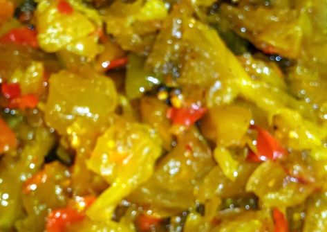 Chow Chow Canning Recipe, Chow Chow Relish, Chow Chow Recipe, Green Tomato Relish, Chow Recipe, Tomato Relish, Relish Recipes, Great Aunt, Garden Recipes