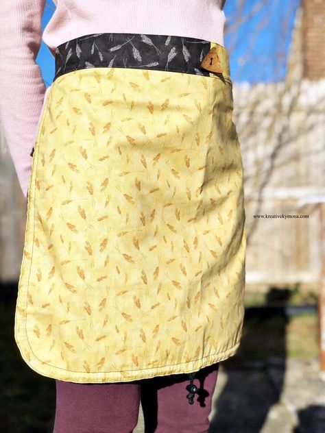 Looking for a pattern for a versatile and easy basket apron pattern? Click here to learn more #freeapronpattern #homesteadlifefabric #kreativekymona #tarareeddesigns #rileyblakedesigns Harvesting Apron Pattern Free, Garden Apron Pattern Free, Basket Apron, Harvest Apron, Free Apron Pattern, Gathering Apron, Traditional Aprons, Apron Pattern Free, Apron Patterns