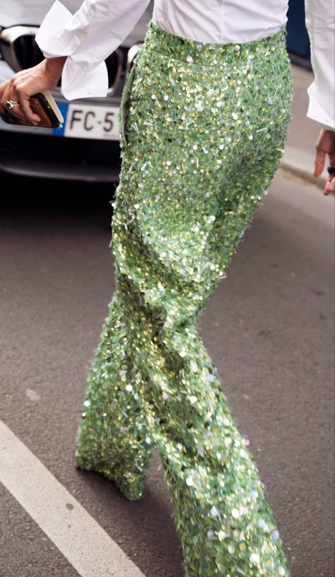 Green Glamour Outfit, Green Sequin Pants Outfit, Mardi Gras Looks, Sequin Jacket Outfit, Sequin Pants Outfit, Sequins Pants Outfit, Sparkle Pants, Glamour Outfit, Sequin Pants