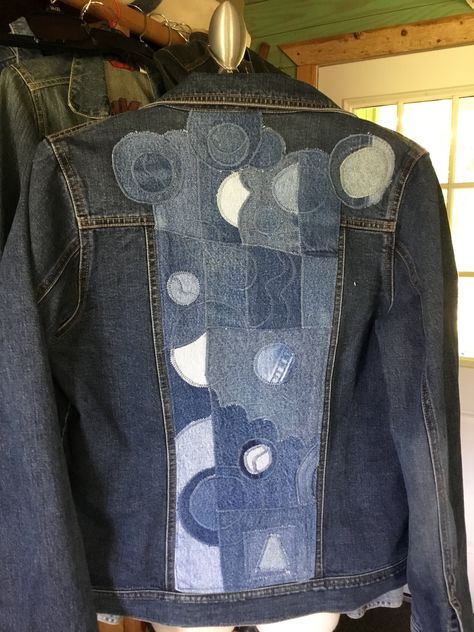 Different Fades, Textile Clothing, Salvage Denim, Denim Applique, Jeans Tutorial, Applique Jacket, Upcycled Denim Jacket, Embellished Denim Jacket, Denim Art