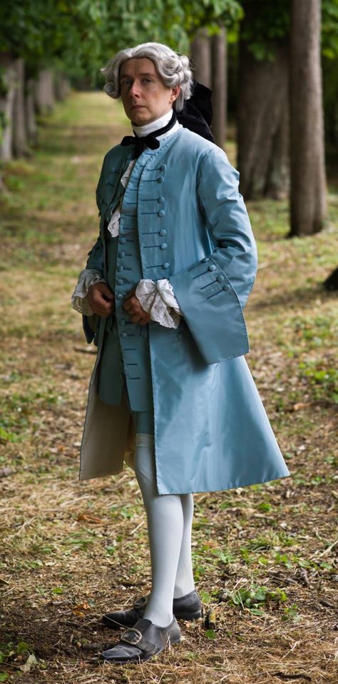 blue suit Baroque Clothing Men, Colonial Mens Clothing, 1700 Mens Fashion, 18th Century French Fashion Men, 1780s Fashion Men, 1760s Fashion Men, Rococo Fashion Men, 1775 Fashion, Baroque Mens Fashion