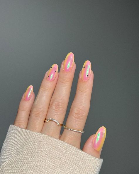 Chrome Nails Designs, Trendy Nail Designs, Nail Art Inspo, Trendy Nail Design, Fall Nail Art, Trendy Nail, Cute Nail Designs, Minimalist Nails, Fall Nail