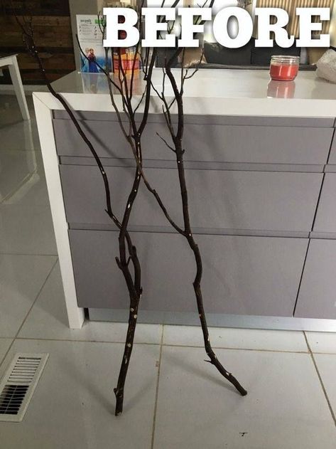 This might be the coolest thing you'll see all day!  I love it when people make art out of trash!  #farmhouse #farmhousestyle #DIYWallDecor #repurpose #upcycle #recycle #reused Tree Branch Wall Art, Branch Wall Art, Brand Wall, Tree Branch Wall Decor, Tree Branch Wall, Branch Decor, Love Wall Art, Tree Branch, Diy Frame