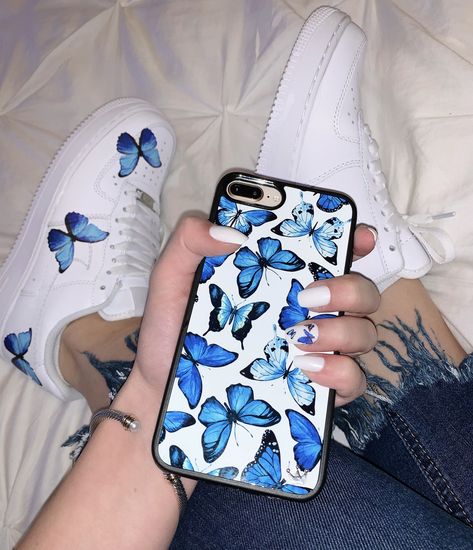 Iphone Battery Case, Nike Iphone Cases, Iphone Deals, Iphone 3gs, Girly Phone Cases, Blue Butterflies, Pretty Iphone Cases, Trendy Phone Cases, Pretty Phone Cases