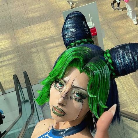 Lou🧚🏼‍♀️ on Instagram: "DOKOMI SATURDAY AS JOLYNE 💚 . . . Cosplay Details:  Character: #jolynekujo from JoJo‘s Bizarre Adventure  Wig by: @loulouwigs (me hihi)  Pictures by: @nijaro_  . . . 💚 Ignore the tags  #jolyne #jolynekujo #jolynecujoh #jolynecosplay #cosplay #cosplaygirl #jojocosplay #jjba #jojo #jojosbizarreadventure #jojosbizarreadventurememes #jjbacosplay #dokomi #dokomi2024 #dokomicosplay" Jolyne Cosplay, Jolyne Kujo, Jojo's Bizarre Adventure, Wigs, Tags, Memes, Makeup, On Instagram, Instagram