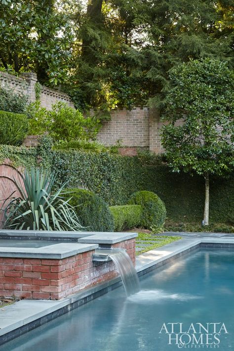 Cottage Backyard, Townhouse Garden, Pool Remodel, Natural Swimming Pools, Backyard Renovations, Atlanta Homes, Home Landscaping, Pergola Patio, Gorgeous Gardens