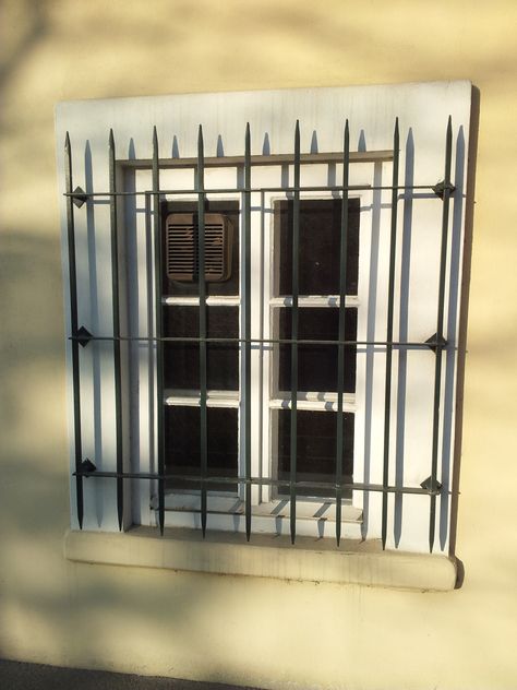 window bars for the home Bars On Windows, Window Grills, Home Window Grill Design, Home Invasion, Window Bars, Residential Windows, Grill Door Design, Window Grill Design, Window Grill