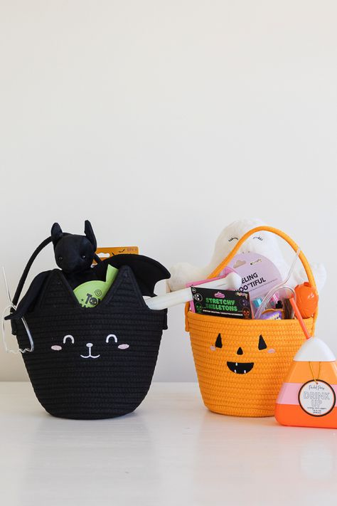 Whether you're making boo baskets for boys or boo baskets for girls, you'll find all the best Halloween treats and Halloween party favors at Bonjour Fête! Boo Baskets, Halloween Goodie Bags, Confetti Poppers, Halloween Baskets, Boo Basket, Halloween Bash, Halloween Goodies, Halloween Party Supplies, Halloween Party Themes