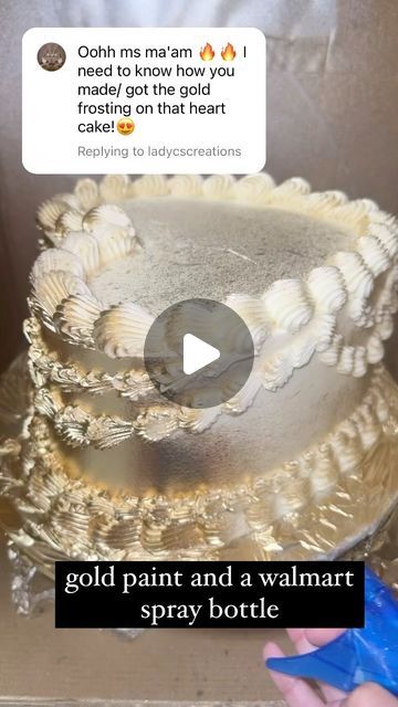 Gold Buttercream Cake, Gold Heart Cake, Gold Buttercream, Treats Business, Birthday Cake Tutorial, Metallic Cake, Bling Cakes, Gold Luster Dust, Luster Dust