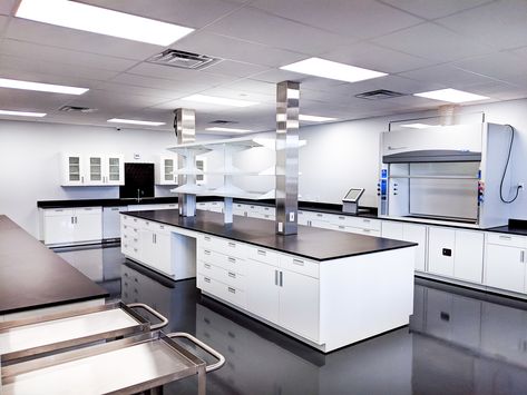 Laboratory Interior Design Ideas, Laboratory Design Architecture, Lab Design, Laboratory Idea, Custom Industrial Furniture, Youth Rooms, Laboratory Design, Research Lab, Radial Design