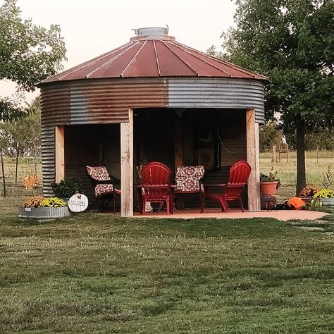 Grain Bin Storage Shed, Silo Gazebo, Bin Gazebo, Gazebo Diy, Bnb Ideas, Grain Bins, Diy Gazebo, Corn Crib, Building A Cabin