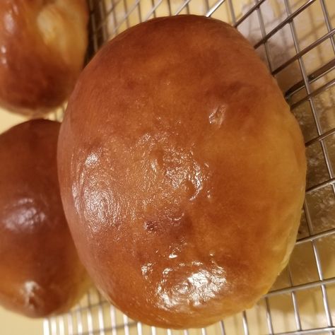 Best Burger Buns, Burger Buns Recipe, Baking Buns, Tummy Yummy, Burger Buns, Bun Recipe, Instant Yeast, 3 Ingredients, Hamburger Bun