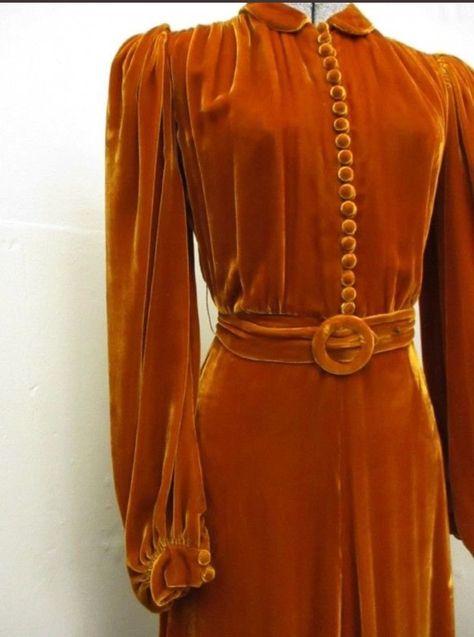 Velvet Dressing Gown, Vintage Velvet Dress, Long Sleeve Velvet Dress, Dark Dress, Velvet Gown, Orange Velvet, Girlie Style, 1930s Fashion, Dark Orange