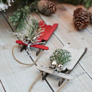 200 Easy DIY Christmas Ornaments - Prudent Penny Pincher Sled Ornaments, Christmas Crafts To Make And Sell, Diy Christmas Ornaments Easy, Christmas Crafts For Adults, Christmas Crafts To Make, Popsicle Stick, Handmade Christmas Decorations, Easy Christmas Diy, Christmas Ornaments Homemade