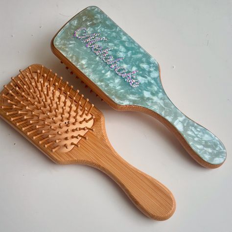 We’ve just launched custom bamboo paddle brushes! Customise your brand new high quality hair brushes 💖 the perfect way to elevate a flatlay. Tag someone who needs this ✨🎀 #bamboobrush #paddlebrush #hairbrush #justgirlythings #pinterestaesthetic Paddle Brush, Bamboo Brush, Hair Brush, Just Girly Things