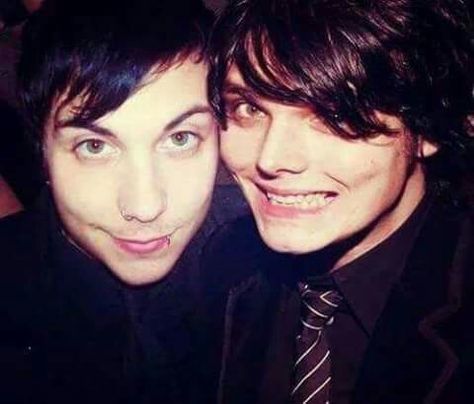 Frank And Gerard, Frank Iero, Emo Grunge, Instagram Post, Instagram