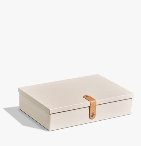 Luxury Box Packaging, Shinola Detroit, Luxury Packaging Design, Smart Tiles, Stash Box, Gift Box Design, Wooden Gift Boxes, Box Packaging Design, Packing Design