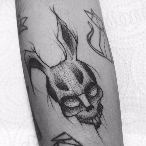 Email Illustration, Frank Tattoo, Donnie Darko Tattoo, Wutang Clan, Tatuagem Masculina Pequena, Movie Tattoos, Bunny Tattoos, Octopus Tattoo, Donnie Darko