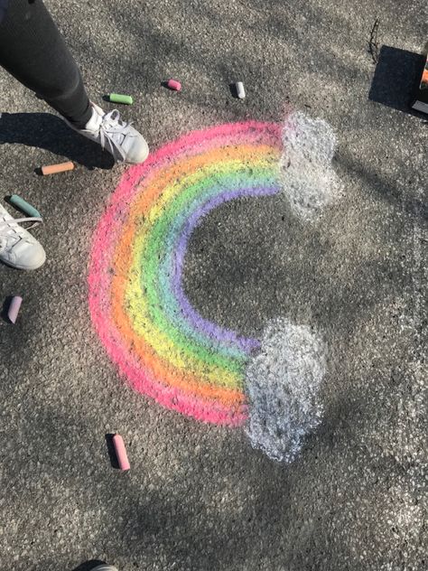 Chalk Rainbow Drawing, Rainbow Chalk Art, Chalk Rainbow, Driveway Chalk, Street Chalk Art, Pride Party, Rainbow Drawing, Side Walk, Candy Land Birthday Party