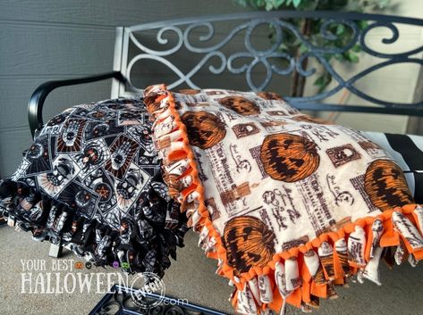 Halloween No Sew Blanket, Halloween Knot Blanket, Fall Diy Blankets, Tied Blankets Diy No Sew, Halloween Blanket Making, Homemade Halloween Blankets, Halloween Diy Blanket, Halloween Fleece Blanket Diy, Tie Blankets Fleece Halloween