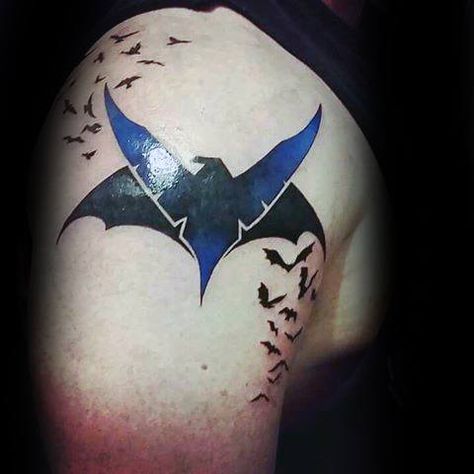 20 Nightwing Tattoo Designs For Men - Superhero Ink Ideas Batman And Robin Tattoo Ideas, Batfamily Tattoo Ideas, Night Wing Tattoo, Nightwing Tattoo Ideas, Superhero Tattoo Ideas, Dc Comic Tattoo, Red Hood Tattoo Ideas, Nightwing Tattoo, Dc Tattoo Ideas