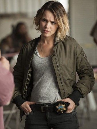 Ani Bezzerides True Detective Season 2 Cotton Jacket - Fit Jackets True Detective Hbo, Classic Mystery Novels, Rachel Anne Mcadams, Detective Outfit, Female Detective, Detective Aesthetic, Mahershala Ali, Vince Vaughn, Michelle Monaghan