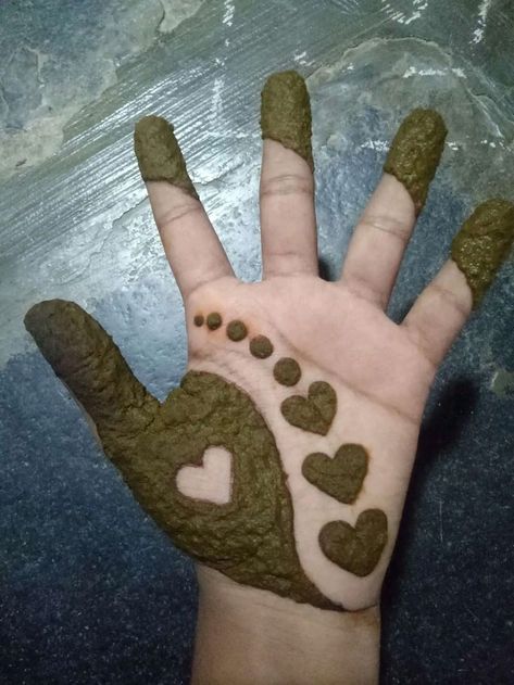 Gorintaku Designs, Valentines Day Tattoo, Mehndi Designs 2022, Round Mehndi Design, Arabic Mehndi Design, Tato Henna, Mehndi Designs 2018, Rose Mehndi Designs, Mehndi Designs For Kids