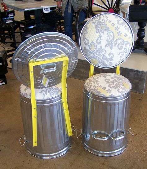 Stool - The Chartreuse Garage Trash Cans Jack & Zenny by jrpummel. What a creative design- did you ever think of using a rubbish bin as a chair! Metal Trash Cans, Empty Plastic Bottles, Unique Chair, Casa Container, Trash To Treasure, Apartment Furniture, Garbage Can, Stools, Man Cave