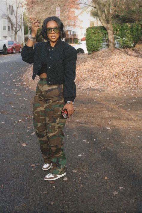 Camo Pants Combat Boots Outfit, Black Boots Green Sole Outfit, Black Everyday Outfits, Fall Fashion Black Women Casual, Fall Chill Outfits Black Women, Camo Cargo Pants Outfit Black Women, Cute Camo Outfits For Women, Blazer Dress Street Style, Causal Outfits For Black Women