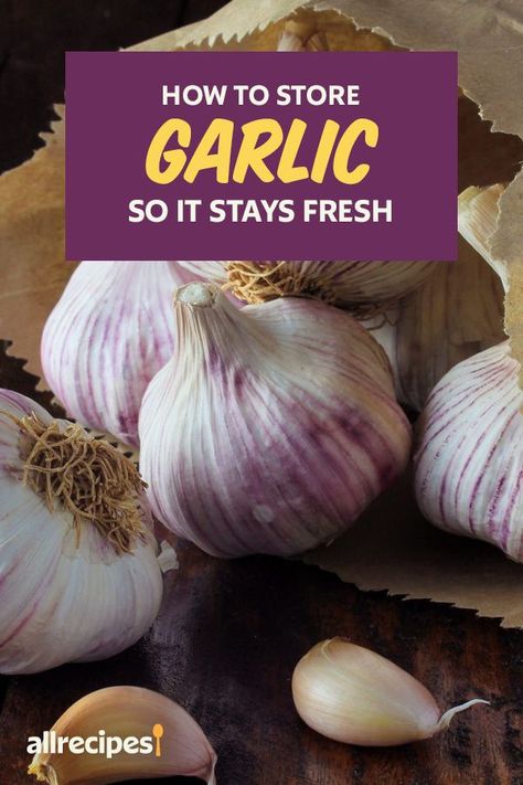 How to Store Garlic So It Stays Fresh | "Storing garlic properly is an easy way to make sure it retains its quality, flavor, and pungency for as long as possible — and life is way too short to eat bad garlic. Here’s everything you need to know about the best way to store your whole, peeled, and minced bulbs: " #cookingtips #cookinghacks #howtocook #cookingtricks Sizzling Shrimp, Curing Garlic, When To Harvest Garlic, Traditional Homemaking, Vintage Skills, Hardneck Garlic, Harvesting Garlic, Italian Spaghetti, How To Store Garlic