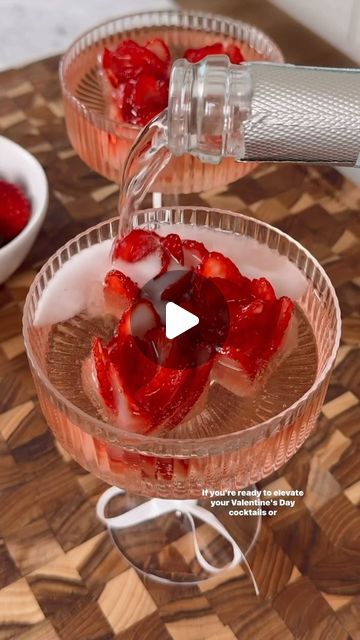 Strawberry Rose Ice Cube, Ice Cubes With Fruit, Prosecco Ice Cubes, Strawberry Ice Cubes, Ice Cubes, Strawberry Mimosa, Bridal Shower Tea Party Theme, Fruit Ice Cubes, Prosecco Drinks