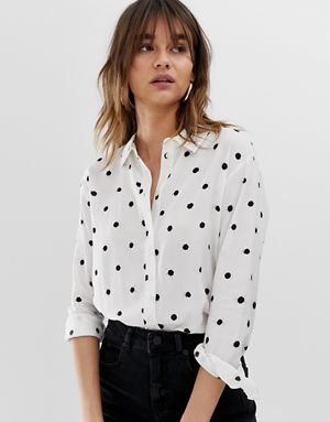 Warehouse shirt in polka dot Polka Dots Shirt Outfit, White Polka Dot Shirt Outfit, Polka Dot Shirt Outfit, Polka Dot Blouse Outfit, Polka Dot Top Outfit, Dots Outfit, White Polka Dot Shirt, Crisp White Blouse, Polka Dots Outfit