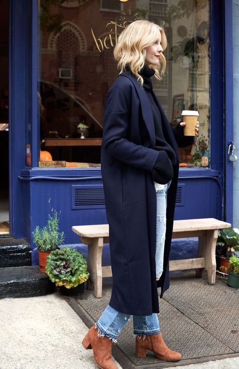 ALL DAY, EVERYDAY- effortless chic daytime look:  luxe long navy coat over navy turtleneck, straight distressed jeans and camel suede booties   HarpersBAZAAR.com Navy Blue Coat Outfit, Navy Coat Outfit, Blue Coat Outfit, Mantel Outfit, Navy Wool Coat, Navy Trench Coat, Navy Blue Coat, Navy Coat, Peacoats