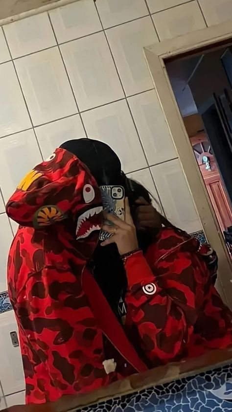 Bape Shark Hoodie, Couples Hidden Face Pics, Dream Couple, Bape Shark, Bape Hoodie, Shark Hoodie, Beautiful Photoshoot Ideas, Cute Relationship Photos, Beautiful Photoshoot