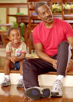 Daddy Day Care, Murphy Actor, Top 10 Films, Tv Dads, Family Films, Eddie Murphy, Go To Movies, Sweet Pic, Famous Women