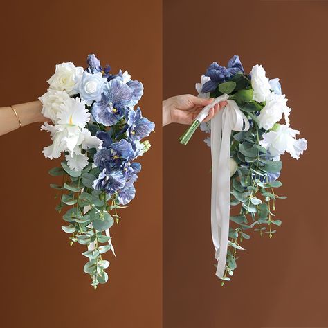 Hand Bucket Wedding Flowers, Blue Orchid Wedding Bouquet, Wedding Bucket Flowers, Stock Wedding Bouquet, Gold Wedding Reception Tables, Blue Orchid Bouquet, Blue Orchid Flower, Modern Bridal Bouquets, Wedding Bucket