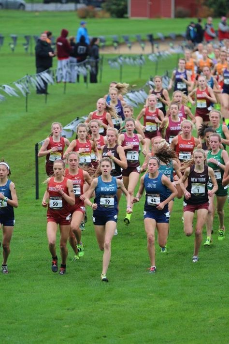 Cross Country Running Aesthetic, Xc Pictures, Cross Country Aesthetic, Cross Country Running Pictures, Xc Aesthetic, Cross Country Pictures, Cross Country Running Training, Running Pics, Cross Country Running Shoes