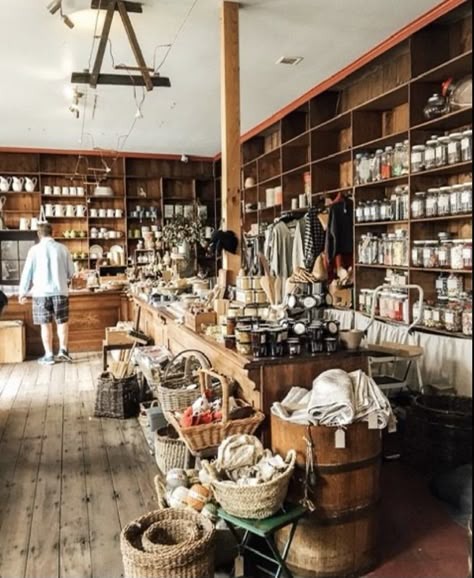 Boho Grocery Store, General Store Ideas Small Towns Interior, Country Store Aesthetic, Small Market Store Design, Local Market Design, General Store Aesthetic, General Store Ideas Small Towns, Mercantile Store Ideas, General Store Design