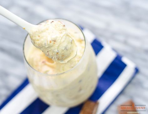 Diary Queen Blizzard Copycat Recipe is cool, creamy and delicious. Homemade Blizzards, Blizzard Recipe, Pie Milkshake, Lime Sherbet, Cinnamon Ice Cream, Lemon Ice Cream, Peach Ice Cream, Apple Spice, Berry Cheesecake