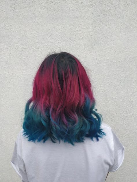 Red And Blue Ombre Hair, Red And Blue Balayage Hair, Red And Turquoise Hair, Red Blue Ombre Hair, Pink And Blue Tips Hair, Blue And Burgundy Hair, Red To Blue Ombre Hair, Red To Blue Hair, Red Hair With Blue Tips