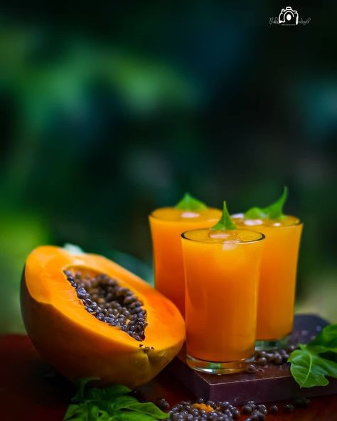 PAPAYA JUICE 🍹 ❤️ ❤️ 👉[ For Feature follow and use  #click_and_tag 🏷️ ✍️ ] 💞 💞 💕 💕 🔊Use #click_and_tag in your caption to get featured🏷️ 💕… Papaya Juice, Health Trends, Jasmine Flower, Healthy Juices, Best Recipe, Tasty Food, Instagram Photography, Persimmon, Natural Food