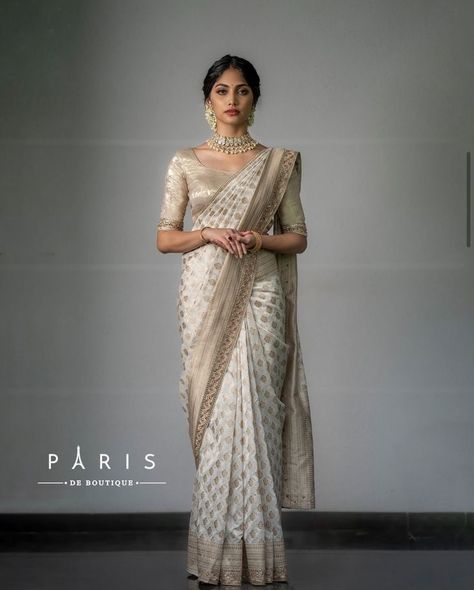 Onam Fashion, Off White Saree, Hand Embellishment, Bridal Sari, Simple Saree Designs, Bridal Sarees South Indian, Wedding Saree Collection, Fashionable Saree Blouse Designs, Cotton Saree Designs