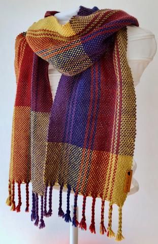 Sunset Scarf Weaving Pattern – Weft Blown Scarves Photography, Rigid Heddle Weaving Patterns, Weaving Scarfs, Couture Beading, Weaving Book, Floor Loom, Weaving Loom Projects, Rigid Heddle Weaving, Loom Projects