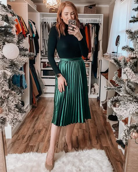 Christmas Outfit Women Party, Christmas Church Outfit, Holiday Outfits For Teens, Classy Christmas Dresses, Holiday Party Outfit Casual, Office Holiday Party Outfit, Holiday Party Outfit Work, Christmas Party Outfit Work, Office Party Outfits