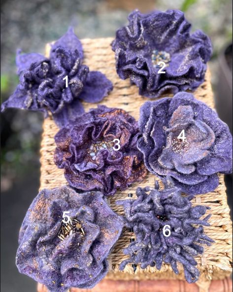 Christmas Gift Christmas Brooch Purple Felted Wool Flower - Etsy Felted Jewelry, Wearable Art Fashion, Evening Fashion, Christmas Brooch, Classic Black Dress, Felt Jewelry, Felt Brooch, Wool Handmade, Hand Felted