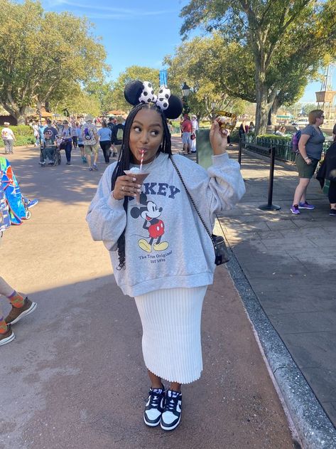 Disney World, outfit, Black Women, Black Girls, Knotless braids, luxury, mickey, minnie, Magic Kingdom,Epcot, Sneakers Disney World Outfits Fall, Epcot Outfit Ideas, My 28th Birthday, Epcot Outfit, Disney Park Outfit, Disney Trip Outfits, Disney Outfits Women, Outfit Black Women, Theme Park Outfits