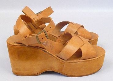 Kork Ease aka "buffalo sandals" (very pale beige when new, quickly weathered to this color, showed every water stain) Buffalo Sandals, 70’s Fashion, Retro Accessories, Water Buffalo, Vintage Memory, Bell Bottom Pants, Real Estate Houses, Colored Leather, Sandal Fashion