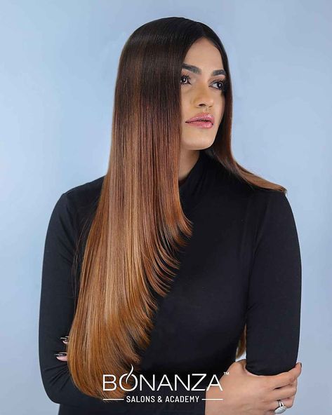 Front Haircut Ideas For Long Hair, Forward Graduation Haircut Long Layered, Long Front Layers Haircut, Layer Haircut For Long Hair Straight, Breezy Hairstyles, Haircuts For Women Long Hair, Front Layered Haircuts, Haircuts In Layers, Long Round Layers