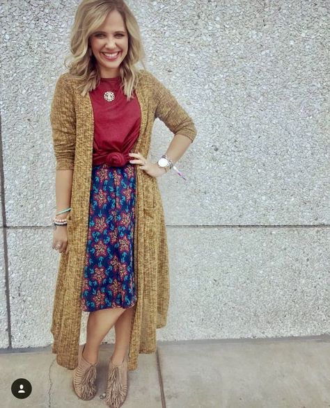 Lularoe Outfit ideas- Madison skirt, Irma & Sarah ❤️ Lularoe Gena Waugh #lularoe #fashion #outfits #outfitideas #springoutfits #spring #trends #clothes Spring Teacher Outfits, Lularoe Styling, Lula Roe Outfits, A Skirt, Lularoe Dresses, Comfortable Dress, Modest Outfits, Modest Fashion, Boho Dress